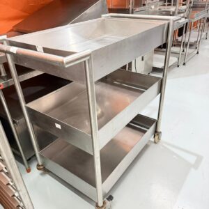 Carrinho em inox - 1,26 x 70 x 1,20