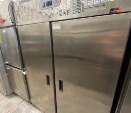Geladeira inox 2p – 1,40 x 80 x 2,0