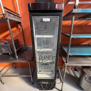 Cervejeira expositora slim Gelopar - 220v - 48 x 52 x 1,85