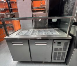 Balcão refrigerado com condimentadora – 18 gns – Macom – 1,44 x 70 x 1,28