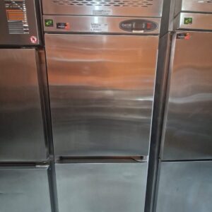 Freezer vertical inox - Macom - 70 x 80 x 2,08