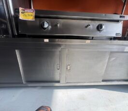 Gabinete 4 portas – 2,60 x 70 x 85