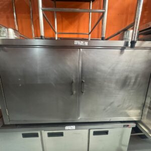 Gabinete com cuba direita - 1,40 x 62 x 86